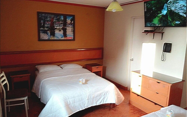 Hotel Diony's