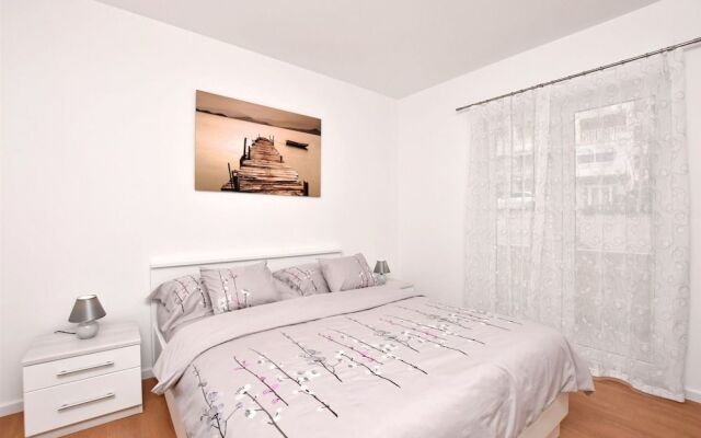 Apartment Dora