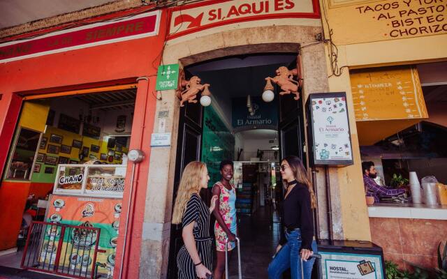 Hostal El Armario - Hostel
