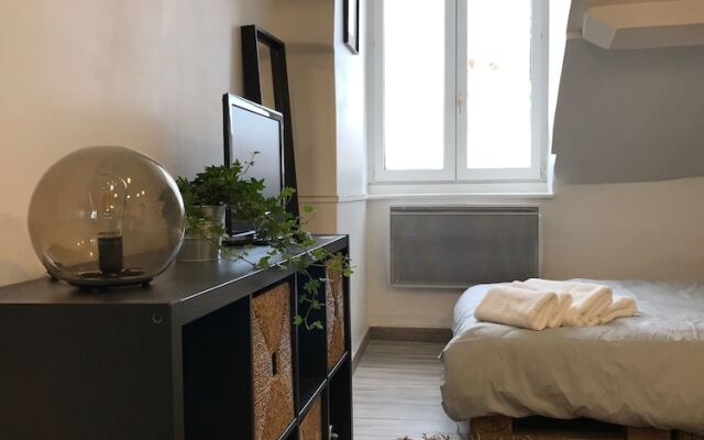 Studio Cosy Chaleureux centre de Dijon