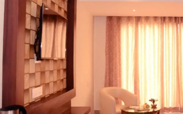 8fold by LaRiSa, Basti