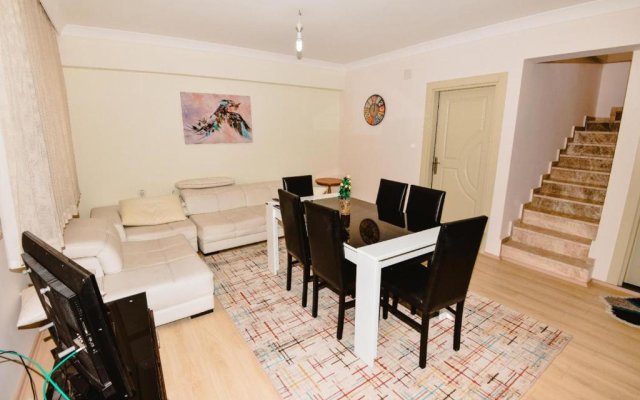 Cozy Duplex Close to Airport in Dalaman