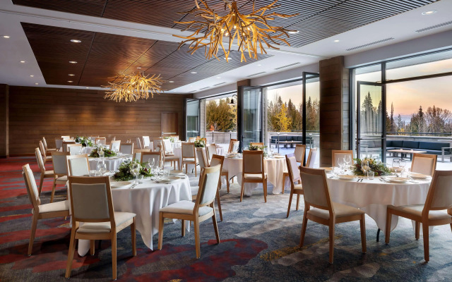 The Josie Hotel, Autograph Collection