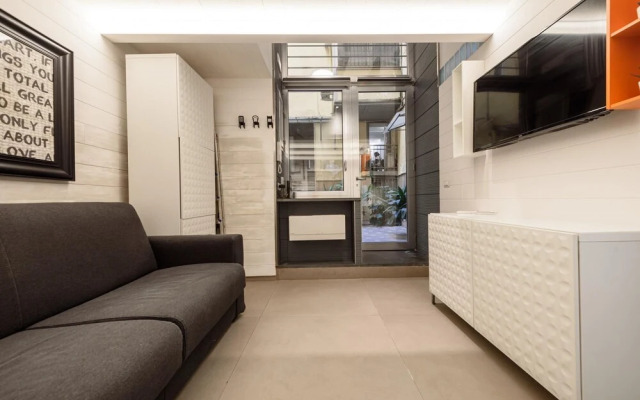 Riviera di Chiaia 155