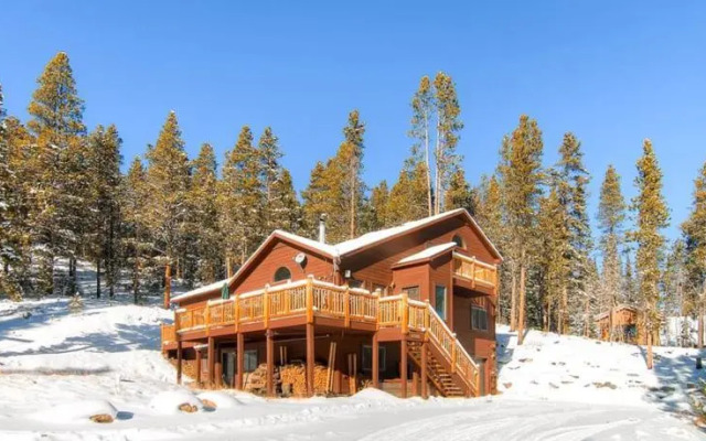 RedAwning Lakeview Holiday home