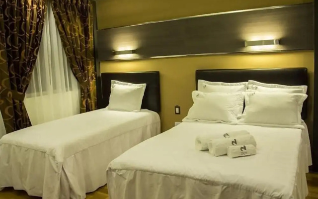 Due Hotel