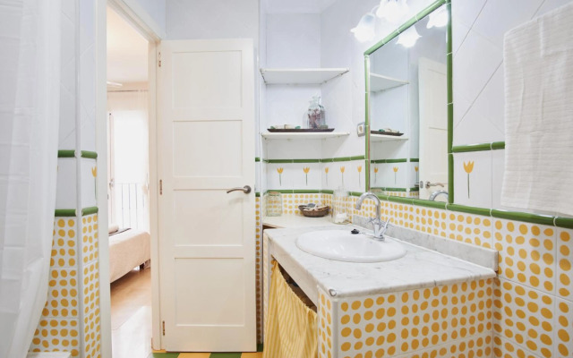 Santa Cruz Pearl by Valcambre