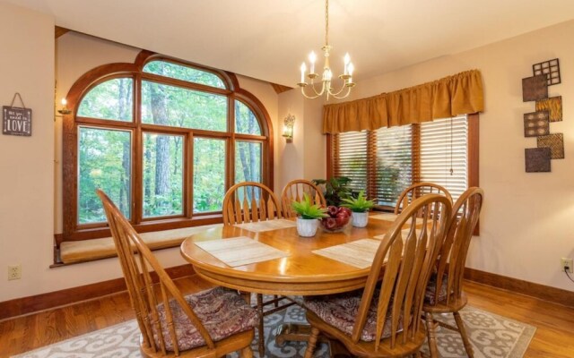 Book Spring Summer Luxury House at Wintergreen