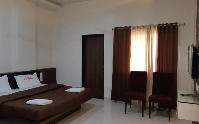 Hotel Pushpak Satara