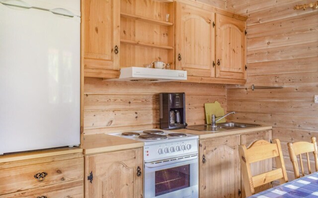 Beautiful Home in Olden With 3 Bedrooms and Wifi