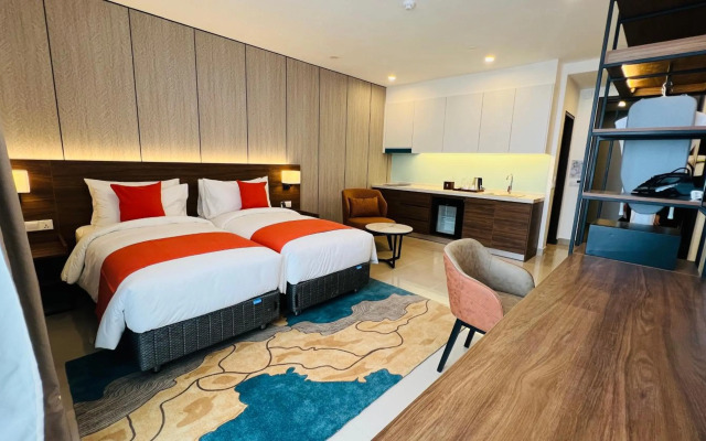 Wyndham Ion Majestic