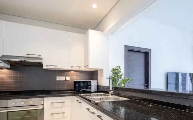 LUX  The Silverene Marina View Suite 4