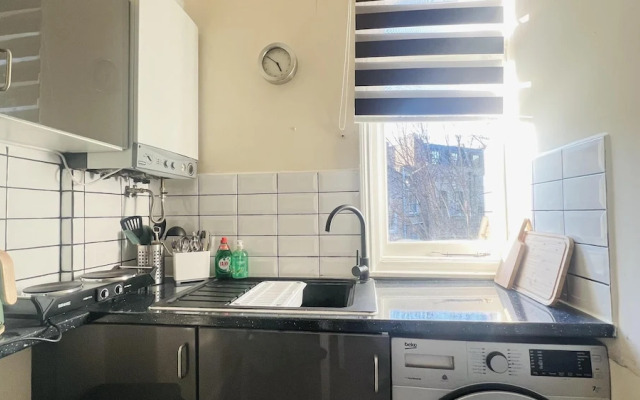 Impeccable 1 Bedroom Flat in Central London