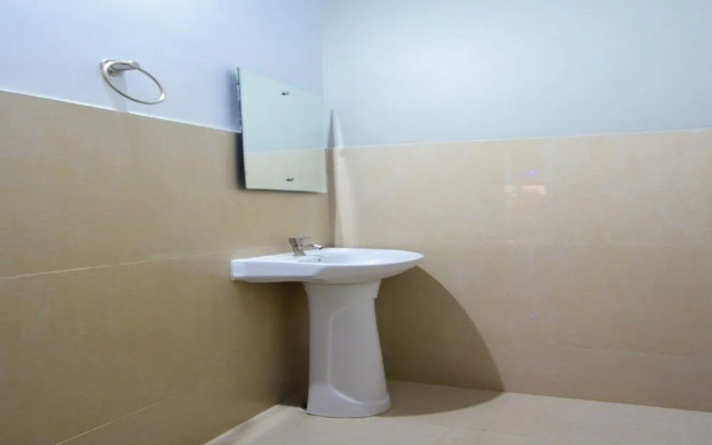 OYO 24476 Ssg Residency
