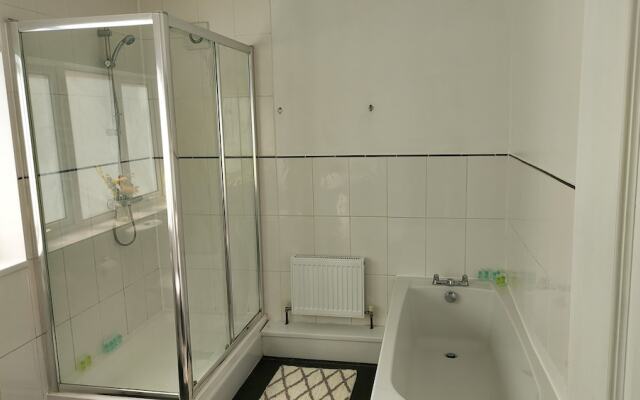 Victoria Heights - Beautiful 3-bed in Gillingham K