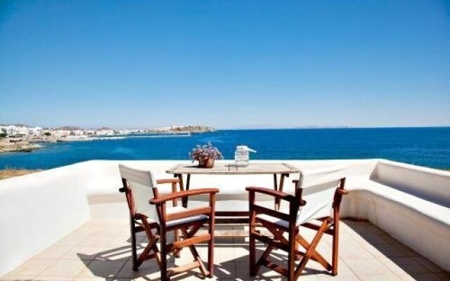 Aparthotel 4 Stars Tinos