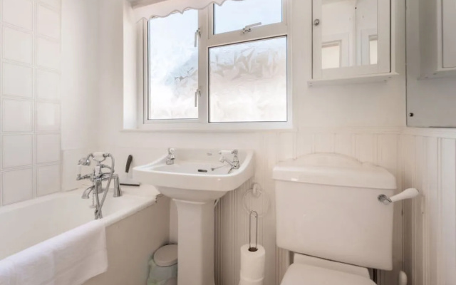 Broom Cottage