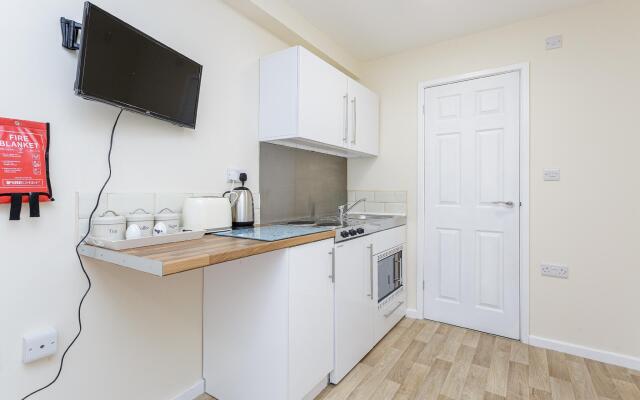 Blackberry - Stylish Self-contained Flats in Soton City Centre