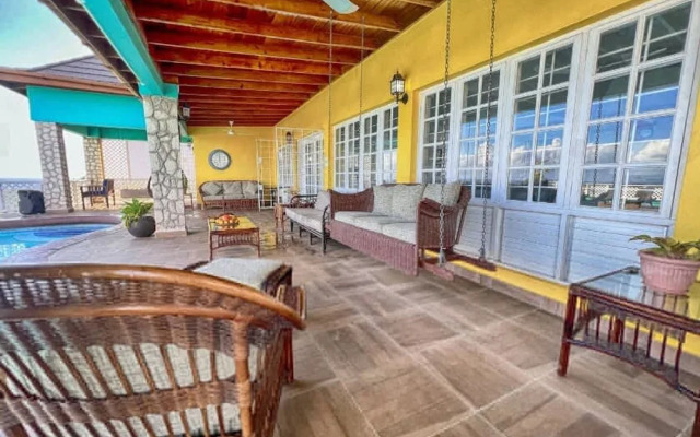 Villa Isabella Discovery Bay