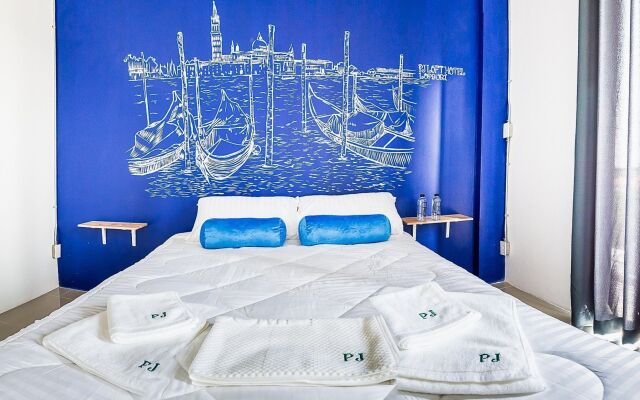 PJ Loft Hotel