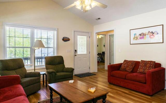 Island Delight by Oak Island Accommodations