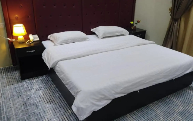 Desert Rose Hotel