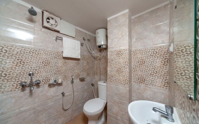 OYO Flagship 23096 Laxmi Residency