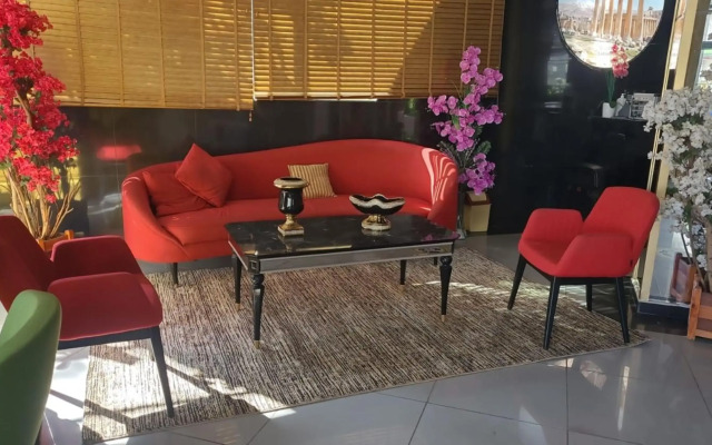 Cleopatra City Hotel