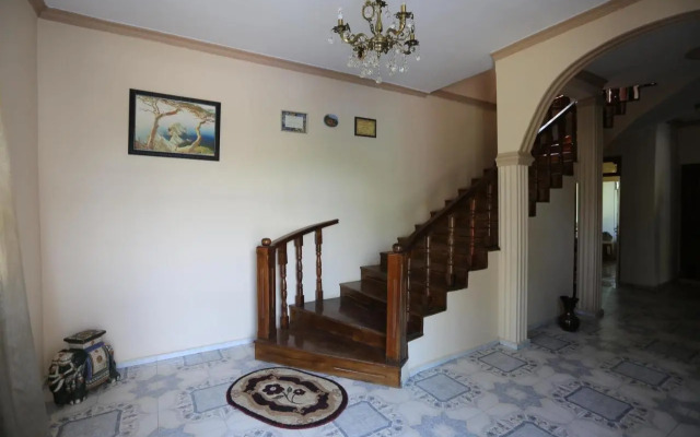 Talo's Guest House