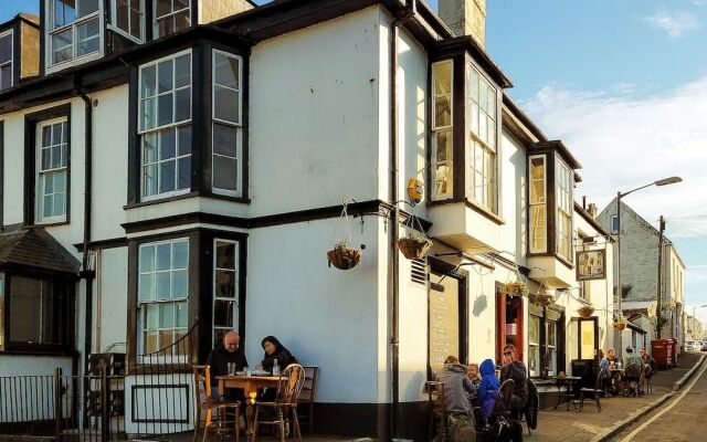 Jacobs Ladder Inn