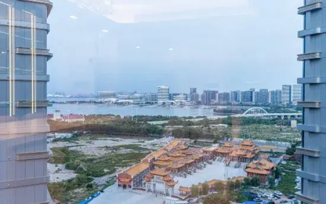 Baolong City unexpectedly encountered B&B