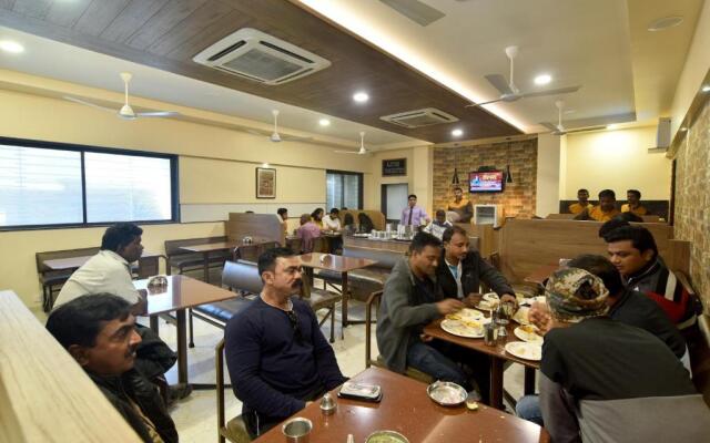 Panchavati Elite Inn