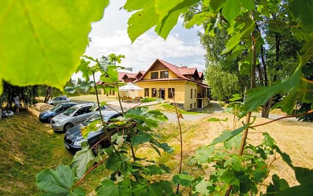 Pensjonat Lew Jaskiniowy