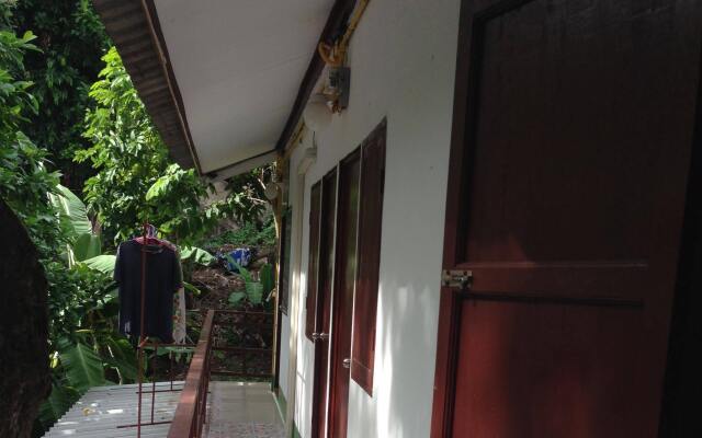 Namfon Guest House