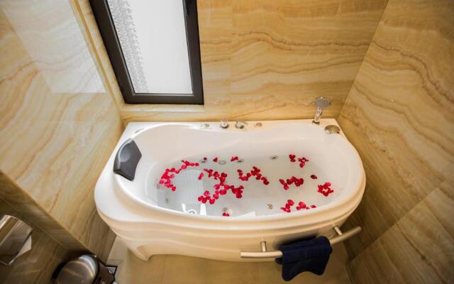 Brilliant Me Tri Hotel & Spa