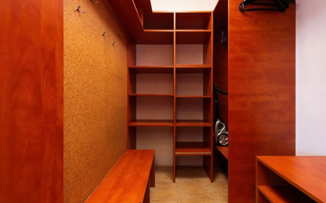 Apartment Wyspowa Warsaw by Renters