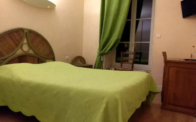 Logis de LEurope Restaurant Le Cepage