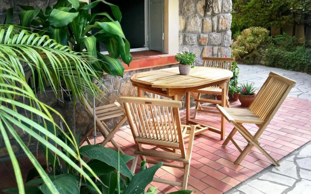 VILLA ARVOR CANNES Appartement indépendant en bas de maison