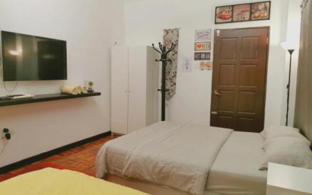 D2Pie Homestay