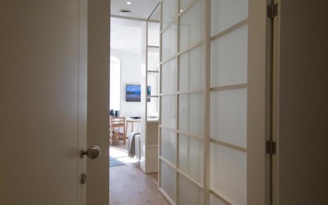 Chiado bright modern apt with ac elevator