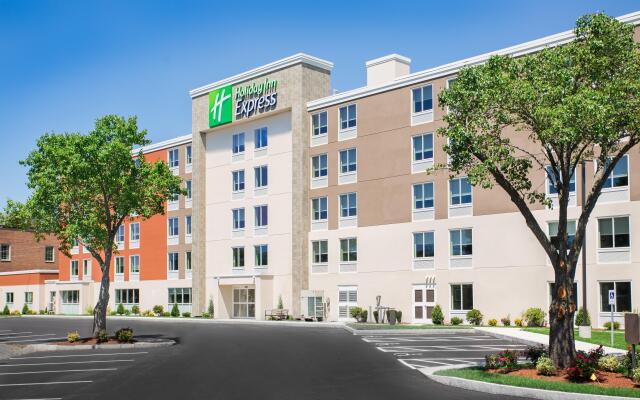 Holiday Inn Express Chelmsford, an IHG Hotel