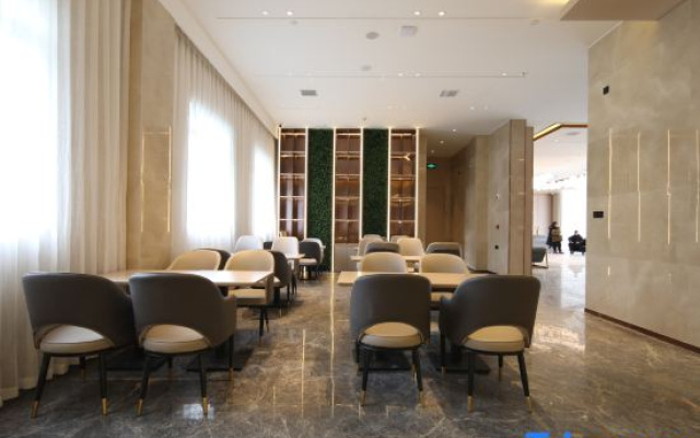 Lavande Hotel (Wuhan Tianhe Airport Julong Avenue)