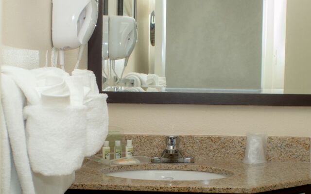 Holiday Inn Oceanfront @ Surfside Beach