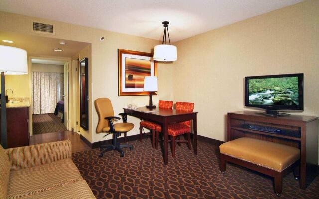 Отель Embassy Suites by Hilton Charlotte