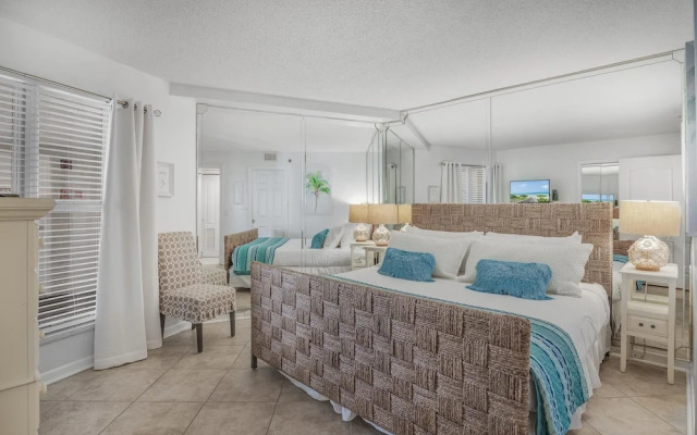 Beachside Two 4271 Flr 7