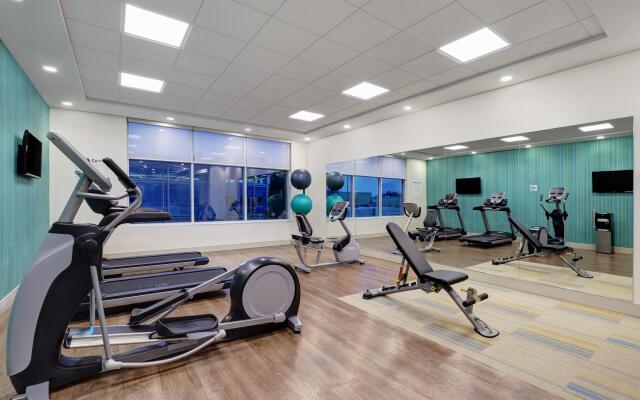 Holiday Inn Express & Suites Collingwood by IHG
