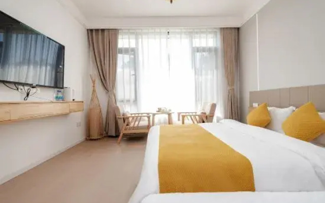 Shanyu Zizai B&B