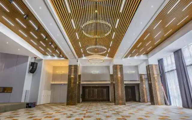 Zhengzhou Zhonghong International Hotel