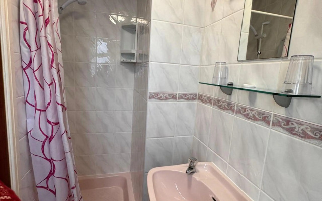 OYO Delton Hotel Blackpool Pleasure Beach