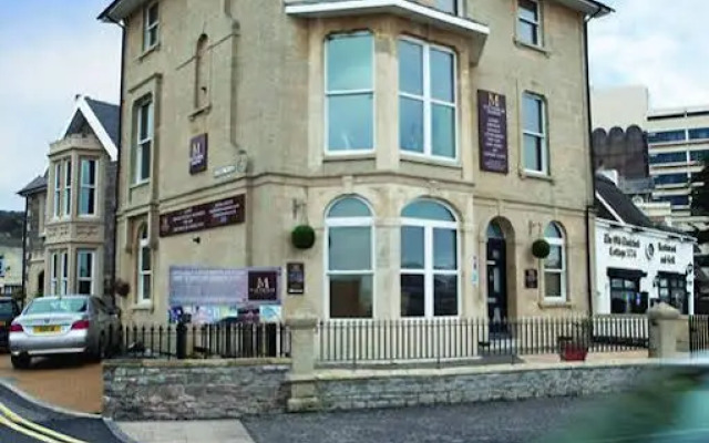 Victoria Mansions